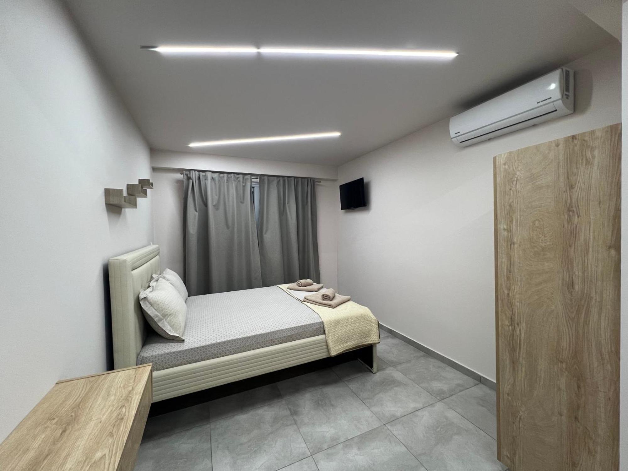 F&M House Semi Basement Hotel Sarti Exterior photo